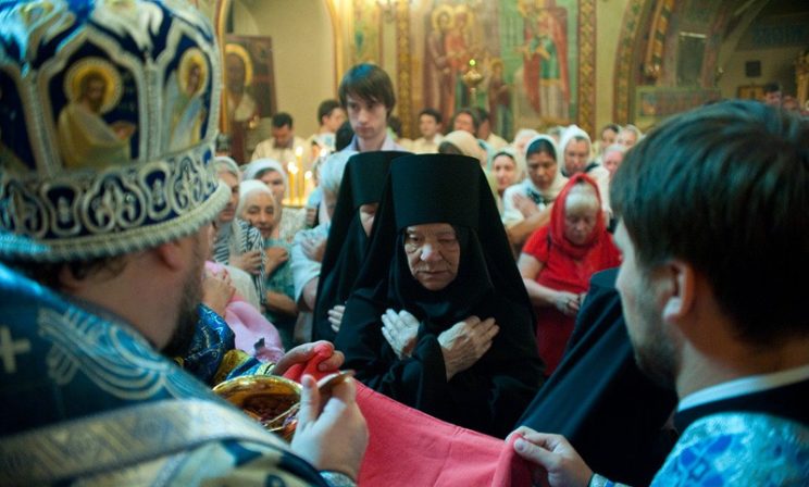 «Если причащаться каждое воскресенье, получается, вся жизнь – только пост?» - игумен Агафангел (Белых)