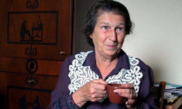 Жила-была баба Юля в зеленых башмачках