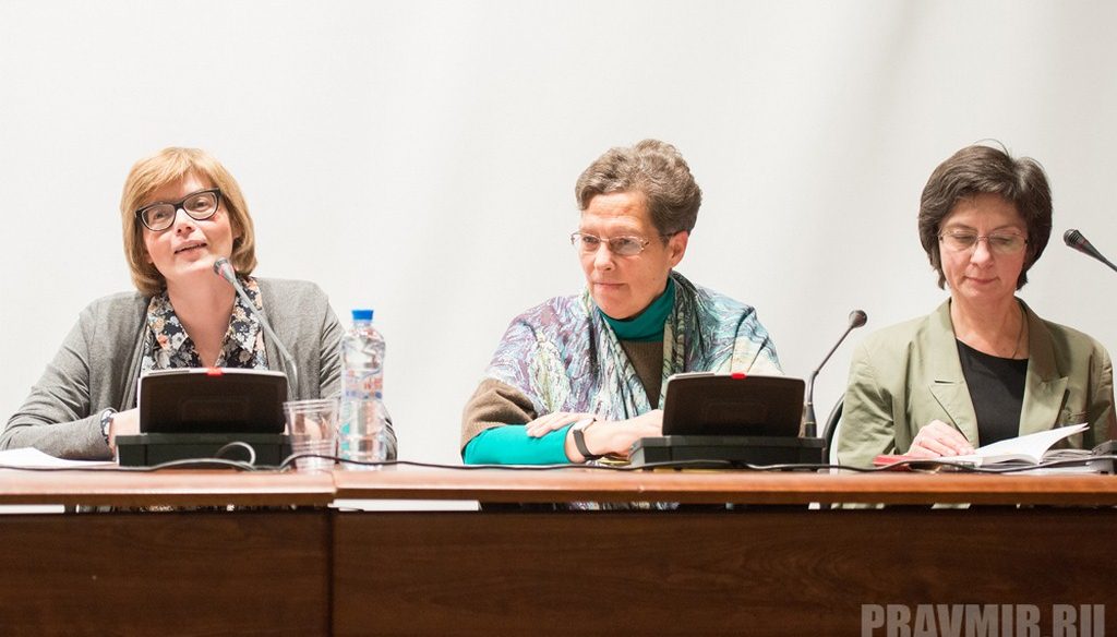 «Бога невозможно оскорбить», или Почему смеяться не грешно