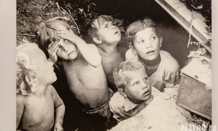 Помни. Преступления нацизма. Освободительная миссия Красной армии в Европе - Фотоэкскурсия по выставке