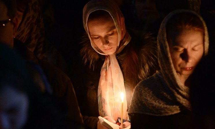 Ограничивать ли в пост общение с другими?