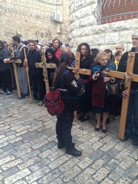 Задумалась над принятием христианства