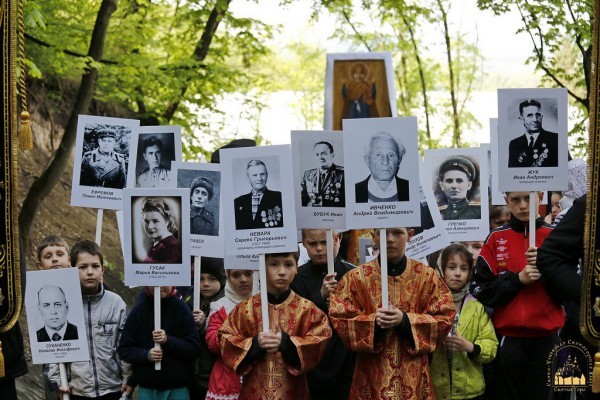 17337229999_c8d822231f_b