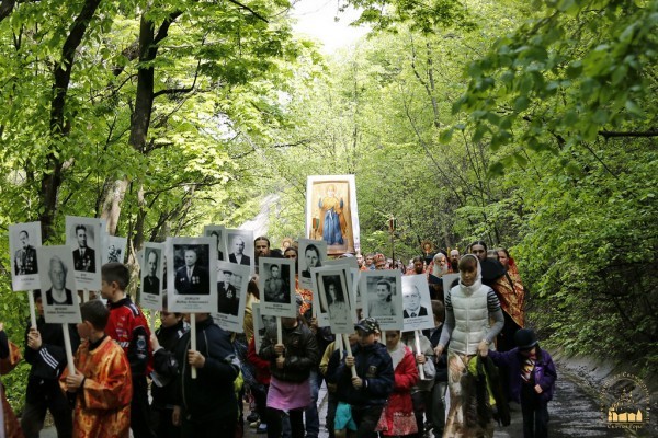 17523455485_6253886b17_b