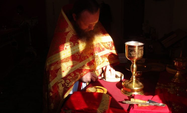 Два подхода к таинству причастия, или Как выйти из духовного тупика?