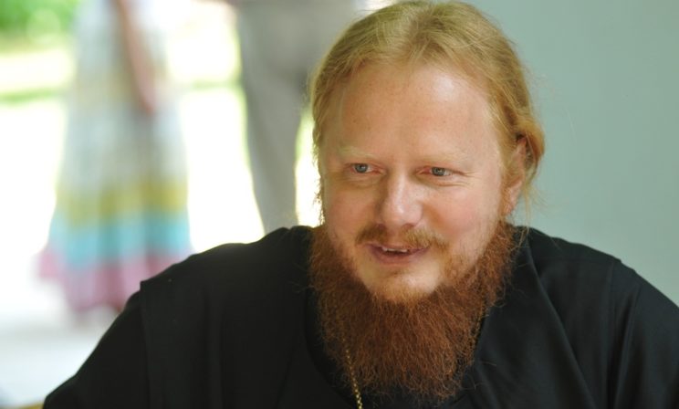 Если мы своим постом смущаем ближних – 5 советов от епископа Ионы