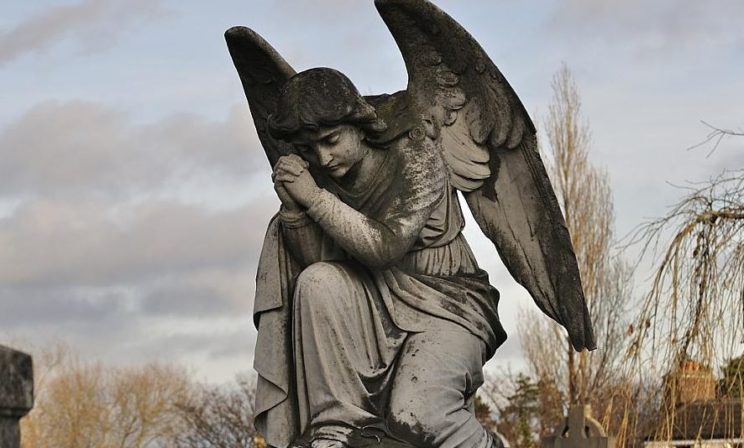 «Умом смерть не поймешь» – опыт священника