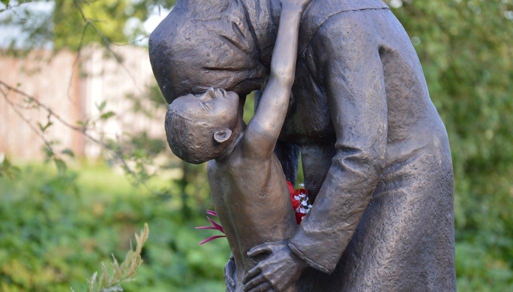 Ангелы Беслана в подмосковном Муранове