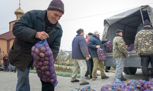 Донбасс: без пенсии, хлеба и внимания СМИ