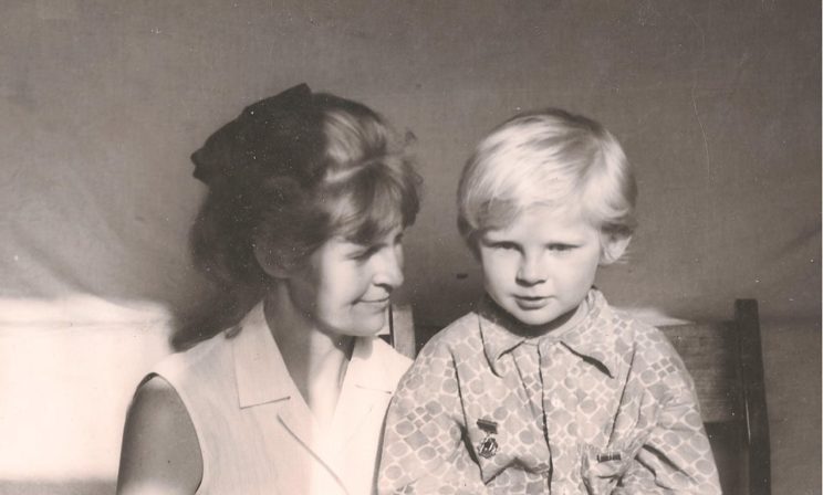 Берегите старую мебель!