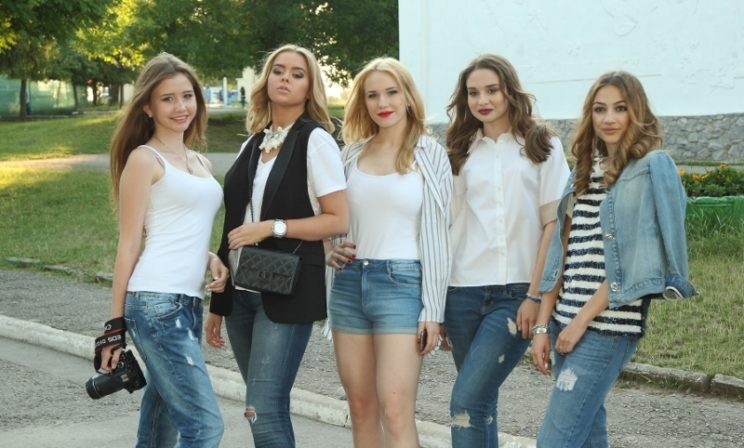 «Выпускной в джинсах», сэкономленное - на детскую кардиологию