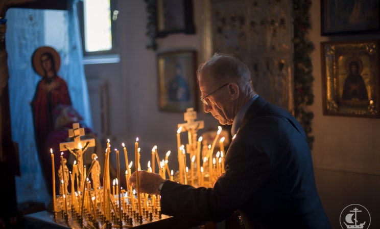 Троицкая родительская суббота: правильно ли вы поминаете усопших? Проверьте себя (тест)