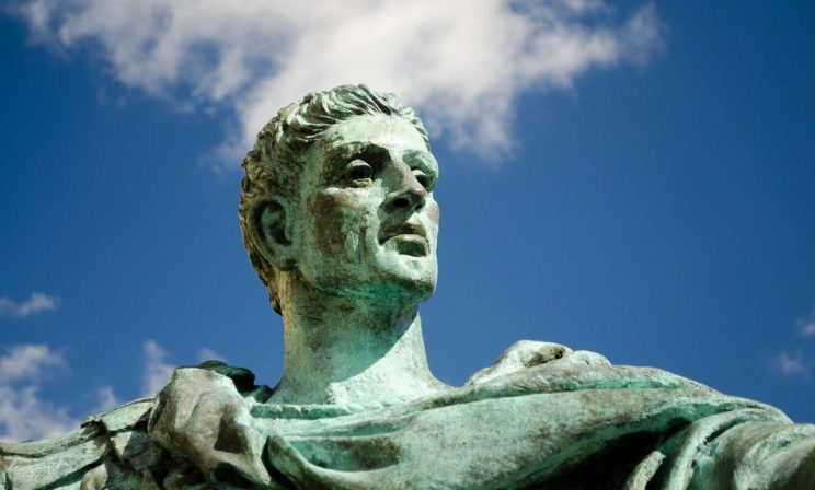 Тост в честь императора Константина