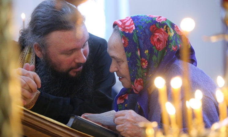 Любовь иногда требует милости, а иногда – строгости...