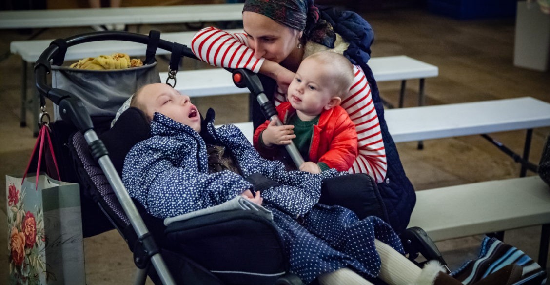 Не переставать жить