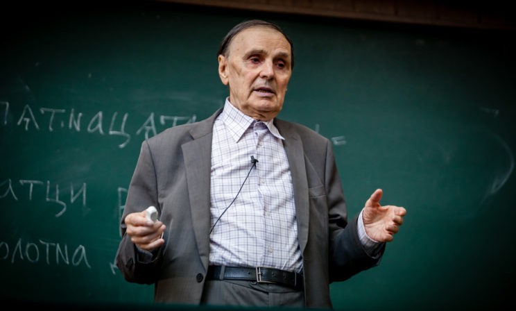 Новые открытия академика Зализняка в 2016 году (видео+текст лекции)