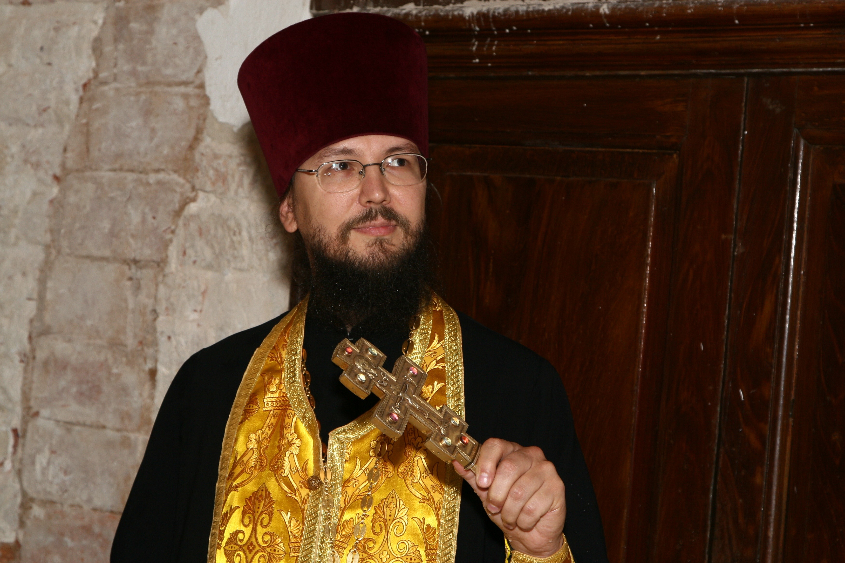 начинающий священник. таинство исповеди. начинающий священник. начинающий священник. александр сатомский ярославль.