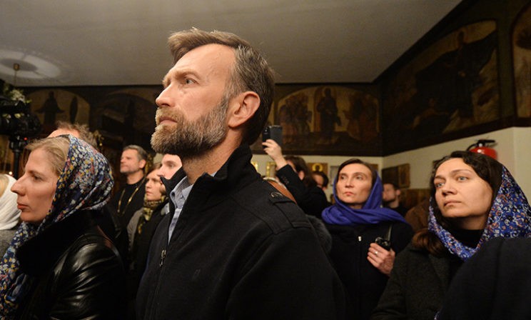 Почему Бога не видно?