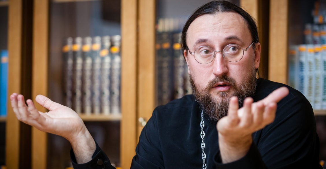 Протоиерей Дмитрий Климов: Батюшка-блогер как экзотика