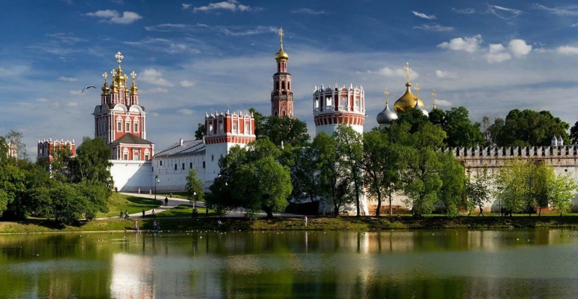 Возрожденные храмы России