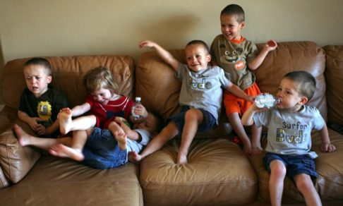 Как расчесаться перед зеркалом, или Еще раз про многодетность