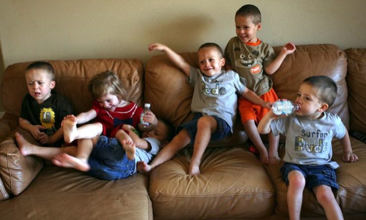 Как расчесаться перед зеркалом, или Еще раз про многодетность