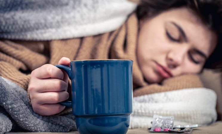 Грипп: как лечиться и можно ли не заболеть?