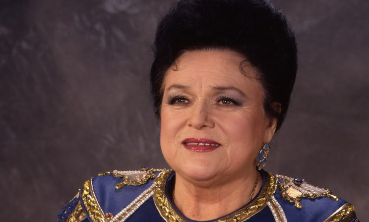 Людмила Зыкина: Если сердце молчит, я песни не пою