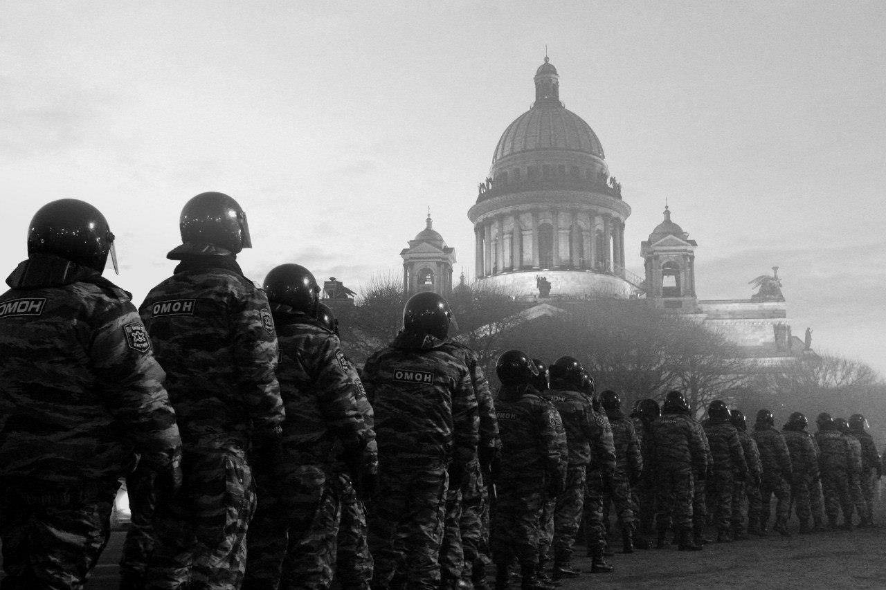 Омон тревога. ОМОН. ОМОН космос. ОМОНОВЕЦ фото на заставку. ОМОН эпичное фото.