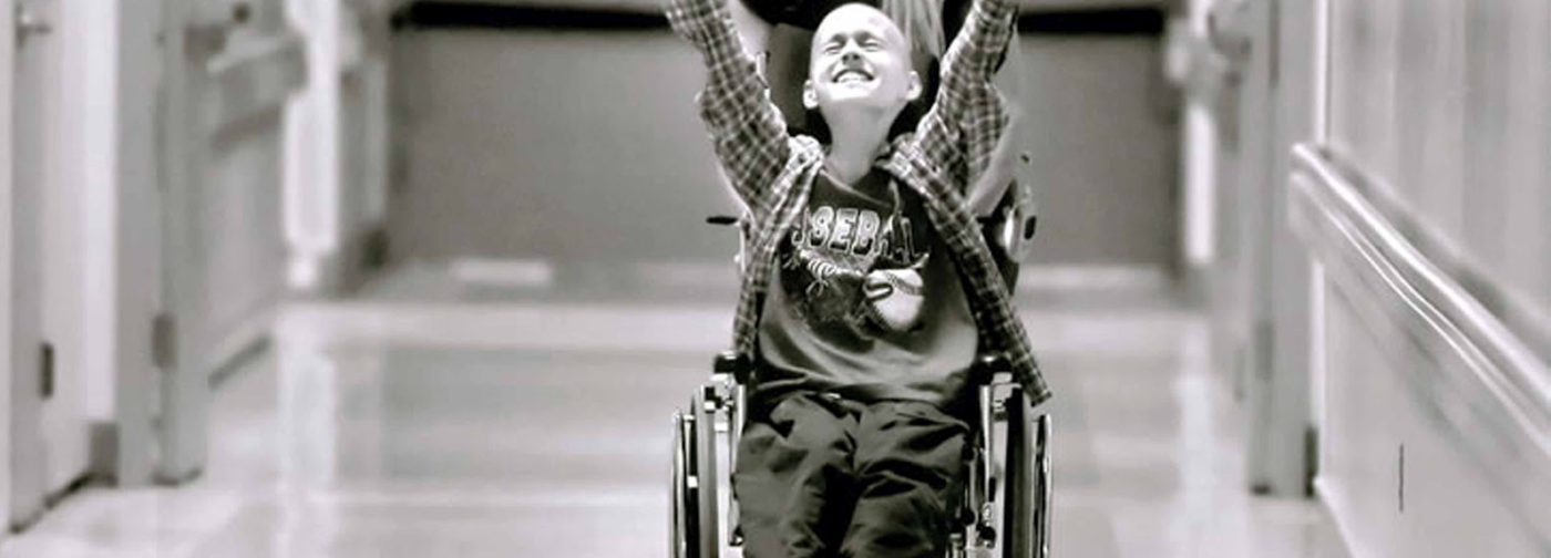 12 историй о борьбе с раком