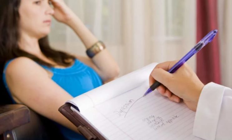 «Зачем вы пришли, с вами там священники разговаривают»