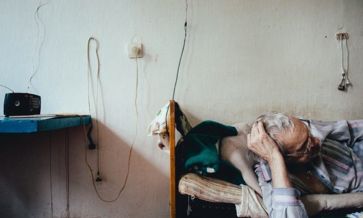 “Сидят люди дома, кашляют кровью”