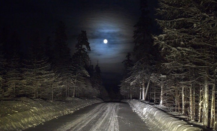 Свет фар, КамАЗ и главный подарок на 8 Марта