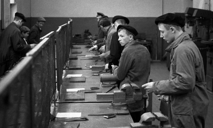 6 шагов детдомовца в жизнь: «Я умею все, кроме рождения детей»