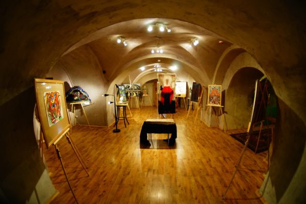 18596730_1425874240788884_1164922921_o