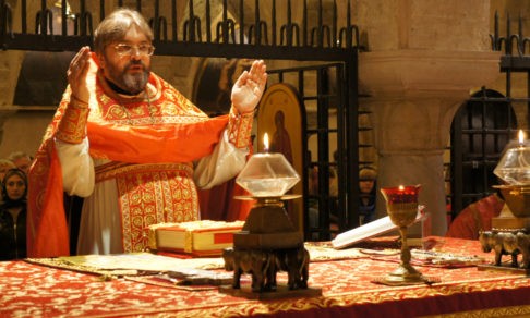 Как готовят мощи святителя Николая для принесения в Россию