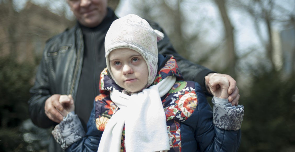 Она умрет, давайте вам нового ребенка подыщем