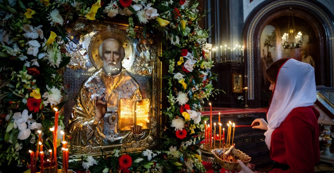Что сказали те, кто отстоял очередь к святителю Николаю (ВИДЕО)