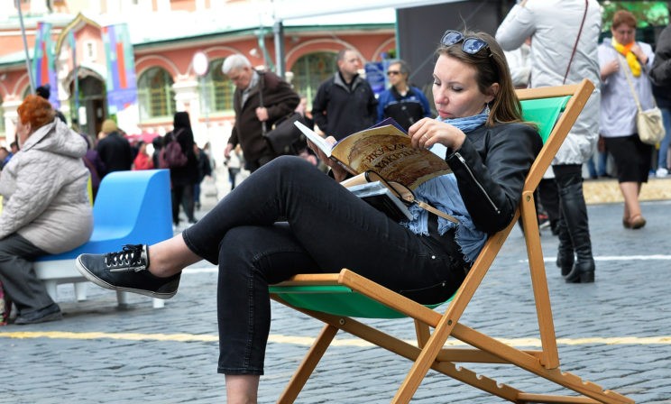 Читаем книги: что унести с фестиваля “Красная площадь”