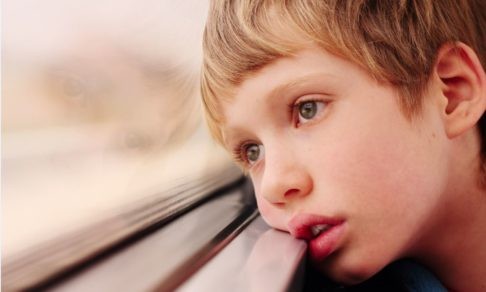 Как рассказать ребенку о детях с аутизмом