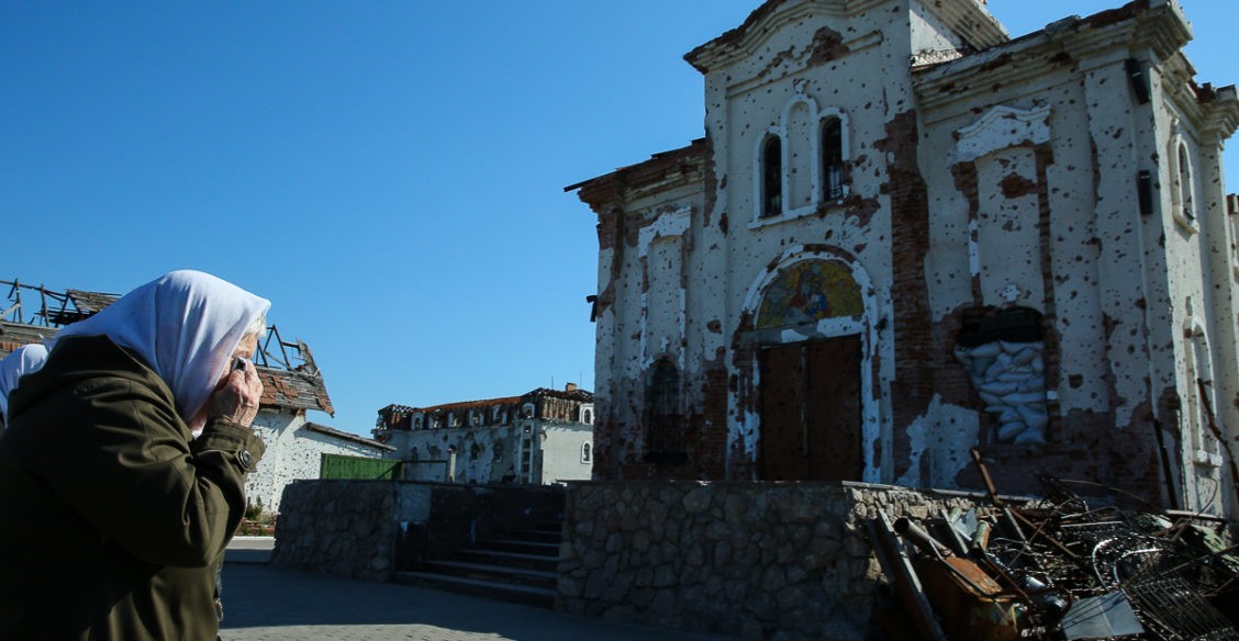 Волонтеры Донбасса: Важно не просто раздать пряники, а быть с человеком