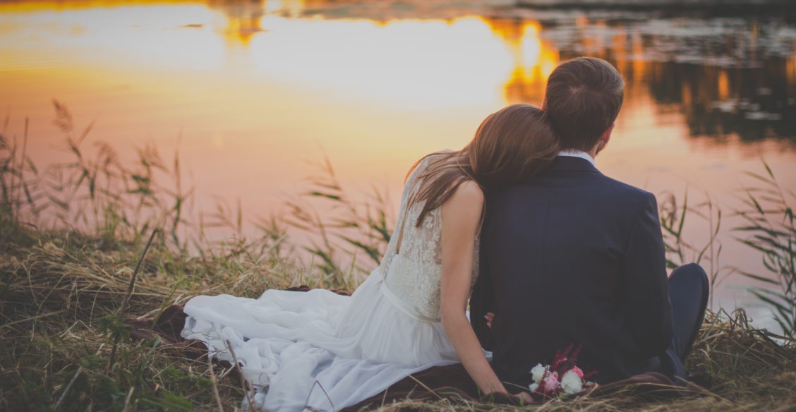 Не говорит о любви – не значит не любит