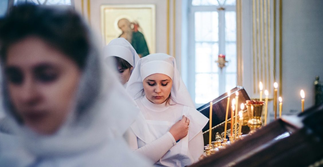 Апостолы приходят к нам с пожеланием совершенства