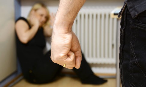 6 мифов о домашнем насилии, о которых вы точно слышали