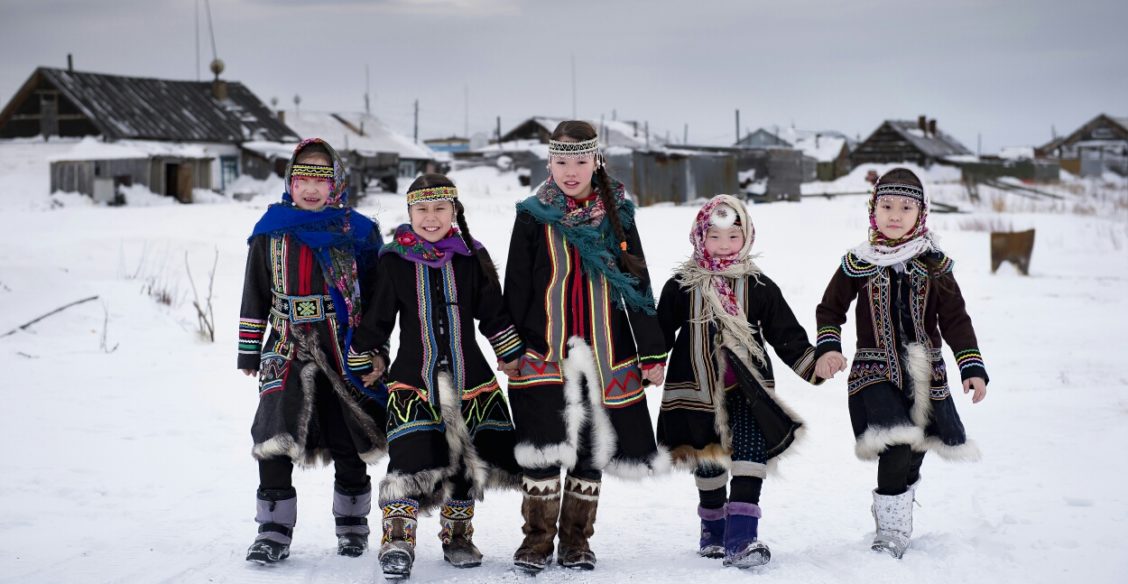 Директор школы сказал, что зарплата хорошая