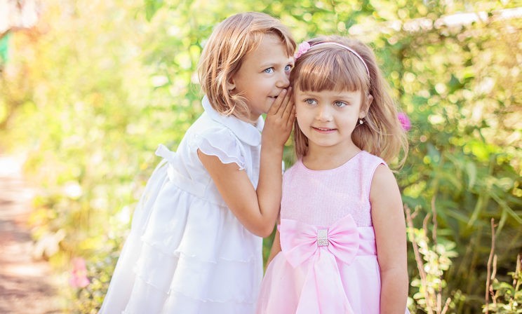 «Бери палку!» – скомандовала сестра, и я послушалась