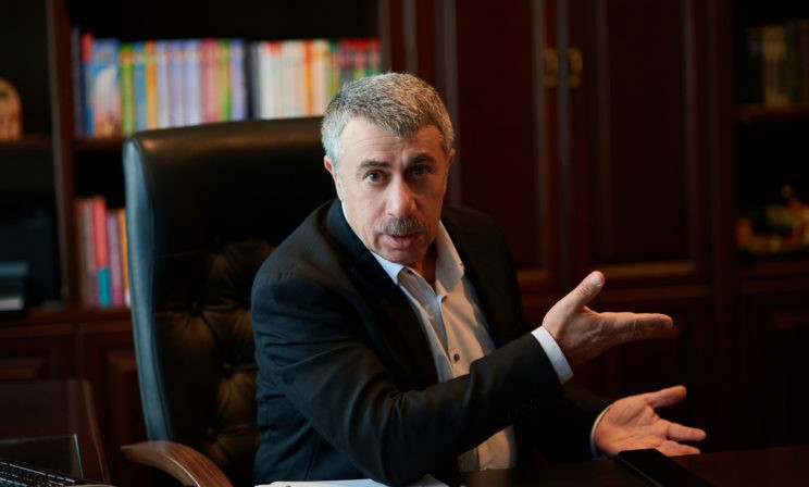 Доктор Комаровский: Я – главный защитник бабушек (видео)