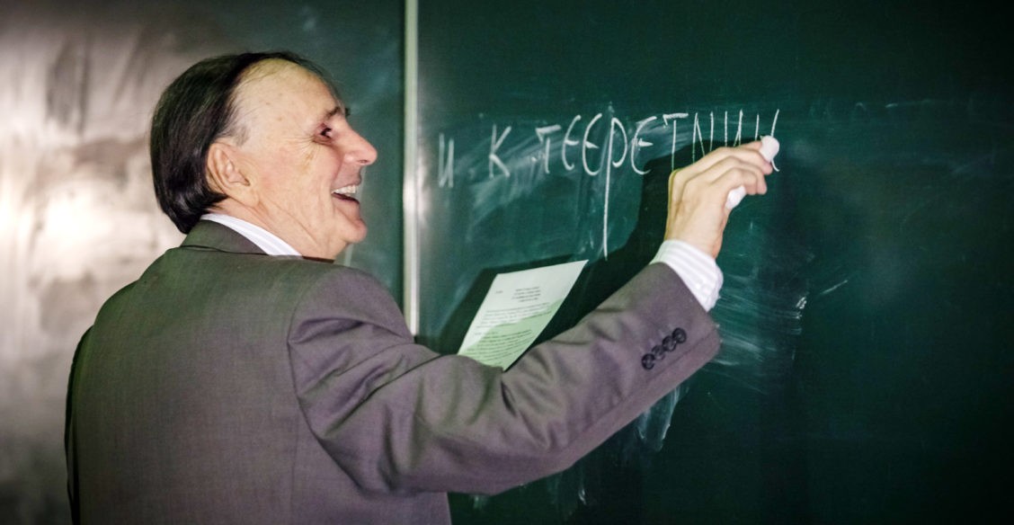 Новые открытия академика Зализняка в 2017 году (видео+текст лекции)