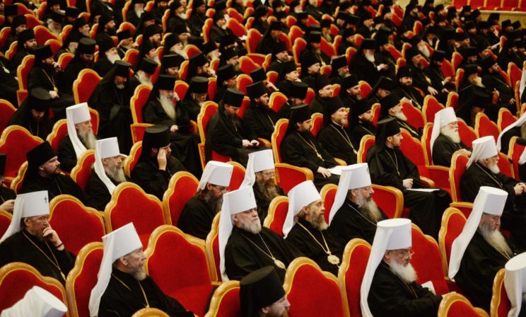 Второй день Архиерейского Собора - главное