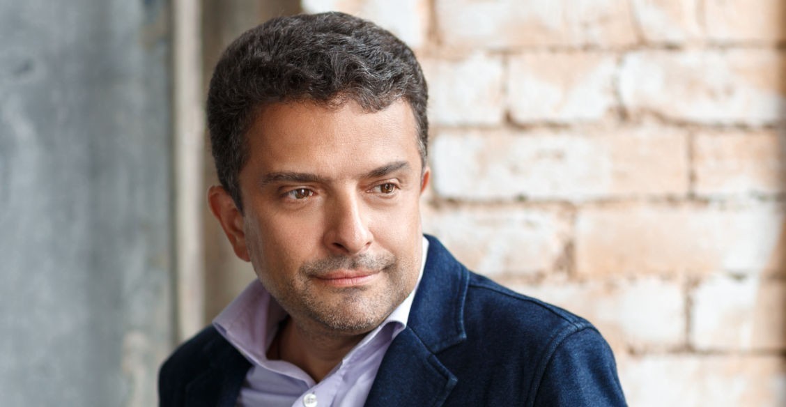 «Спасибо вам, вы хорошо горели». Александр Архангельский – о том, как обесценились все его сбережения